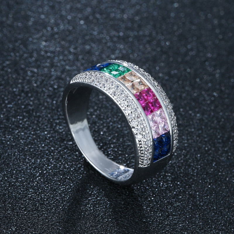 Bague Ringen 5 Colors Choices Gemstones Ring For Women Luxury Design Green Pink Blue Rainbow Female Fashion Jewelry Party